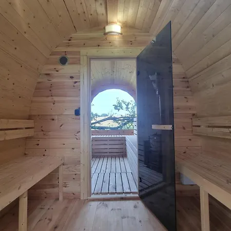 Appartamento Loft Mit Grosser Badewanne B