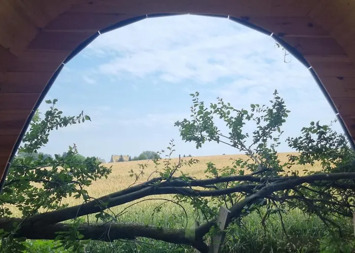 Loft Mit Grosser Badewanne B * Mugeln